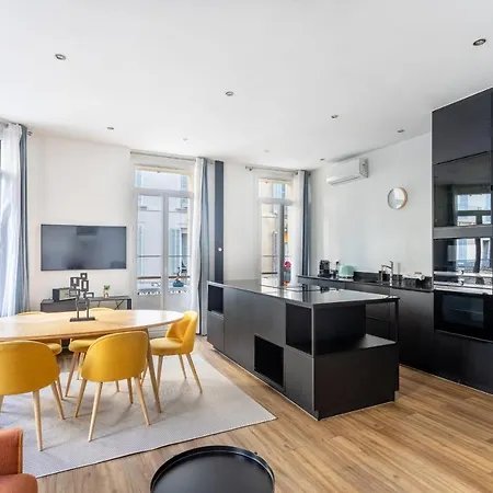 Prodigious 3 Bedrom With Ac Near The Station - Dodo Et Tartine * Tolone